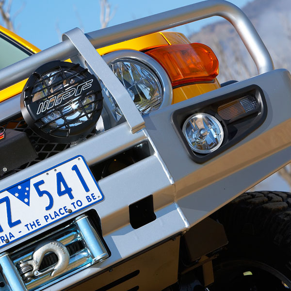 ������ �������� ��������� ARB ��� Toyota FJ Cruiser