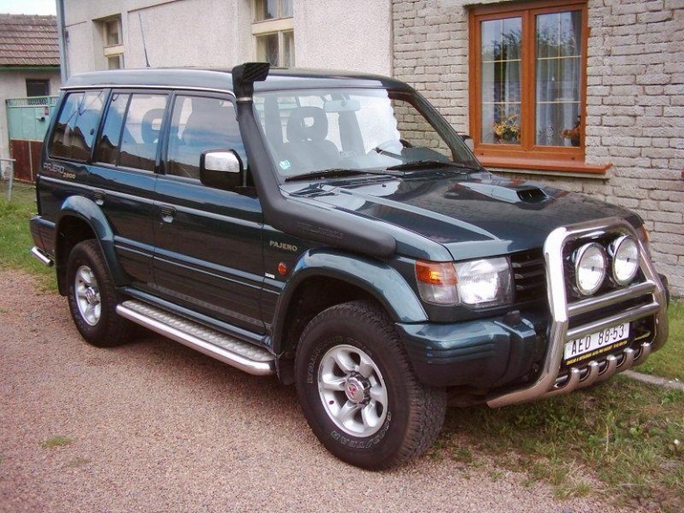 �������� �� Mitsubishi PAJERO II (������������)